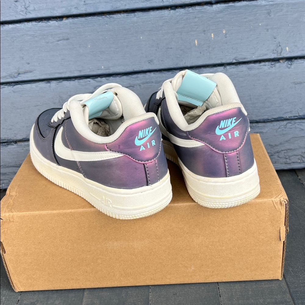 Nike Air Force 1 Low LV8 GS 'Still Blue' - Picture 7 of 8